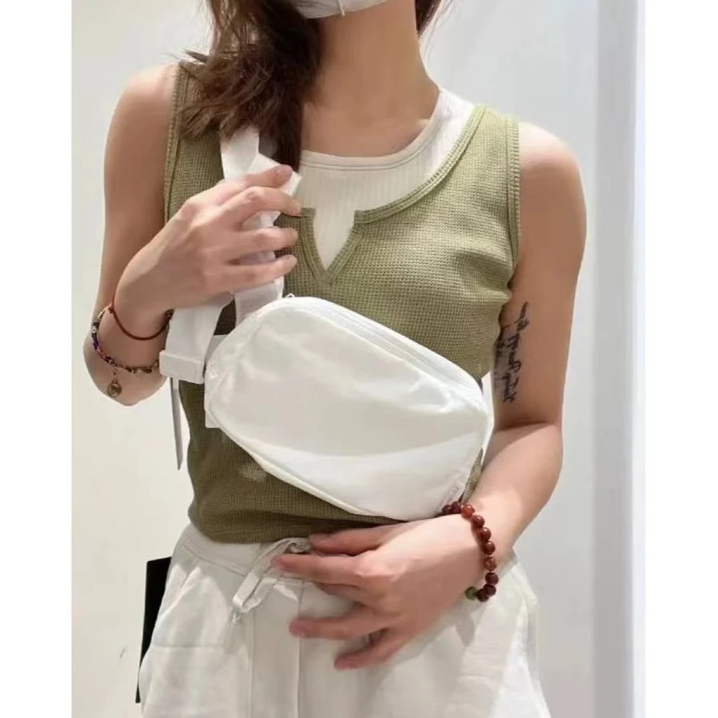 【QICIFIER】小腰包 运动斜挎腰包 001