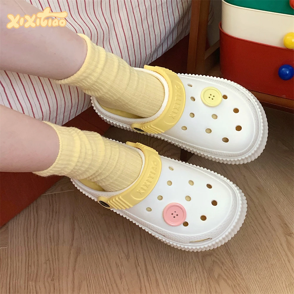 细细条 厚底洞洞鞋女彩色纽扣夏季防臭沙滩鞋EVA少女心包头凉拖鞋