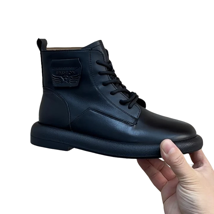 新品真皮短靴女柔软秋冬新款平底低跟马丁靴真皮休闲风矮靴子英伦