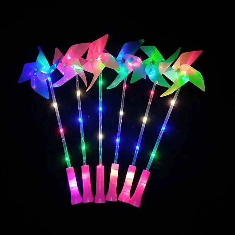 网红风车led七彩发光风车儿童发光玩具闪光风车地摊玩具批发