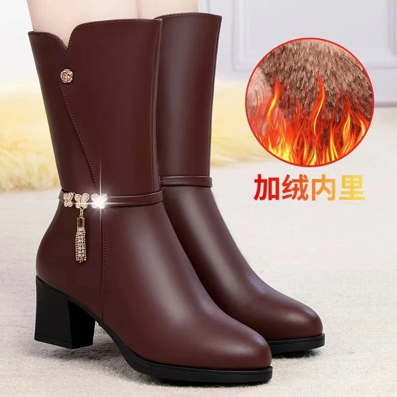 品牌断码秋真皮冬季中跟加绒加厚保暖防滑软底中老年女士骑士靴