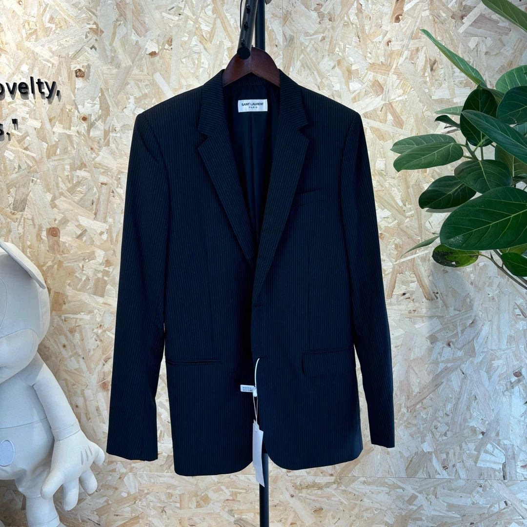 99新 YSL/圣罗兰 slp圣罗兰 黑色暗纹竖条纹翻领西服Dt212049