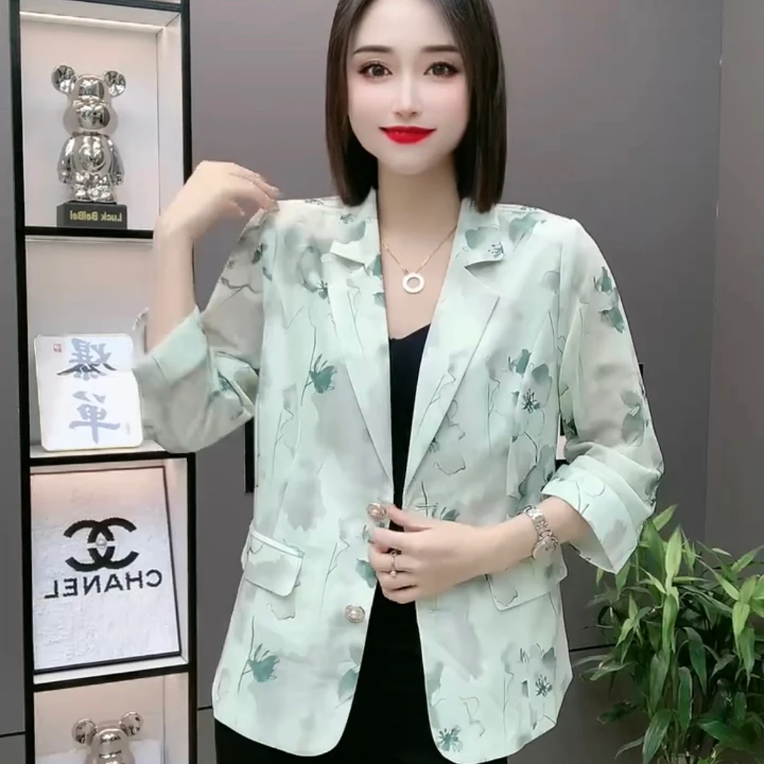 小西装七分袖外套女2025夏季薄款防晒印花百搭气质花色短款西服女