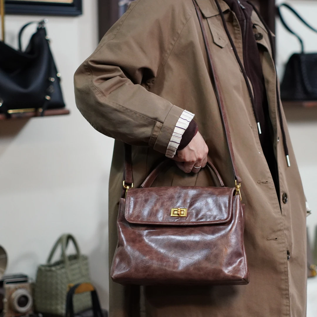 [冰语]2024秋冬新款时尚百搭通勤小众单肩斜挎包真皮女包系列K28