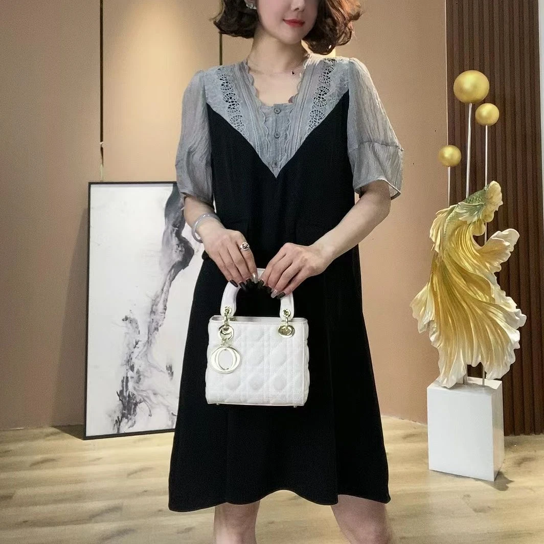 高级感重工镂空花朵领显瘦连衣裙女夏季新款气质撞色拼接短袖裙子