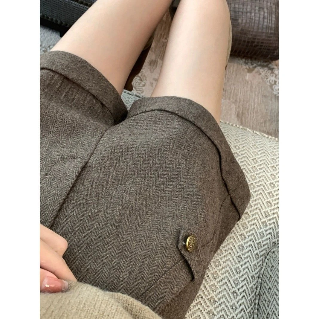 毛呢短裤女2024新款秋冬休闲裤高腰a字裤子