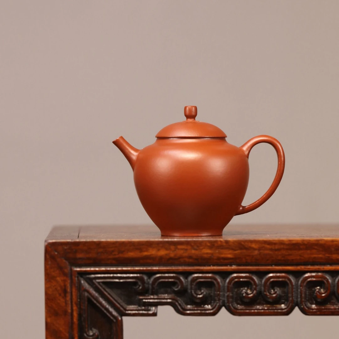 玩砂人精品朱泥小容量岩茶单枞普洱不挑茶手制秋韵壶约120cc