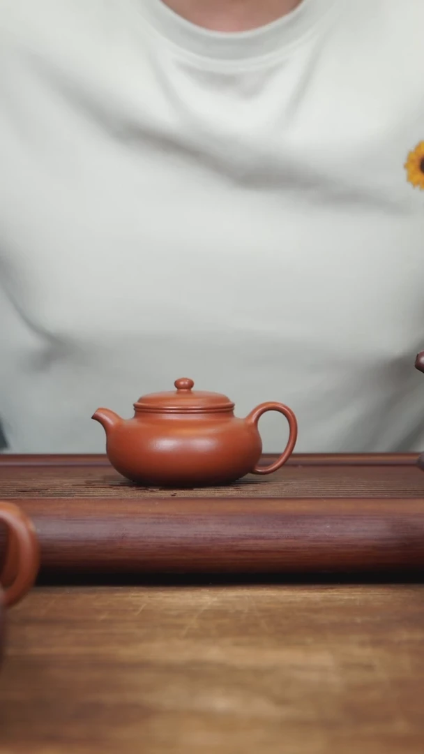 【闪购商品】紫砂茶壶100ml  仿古  朱泥