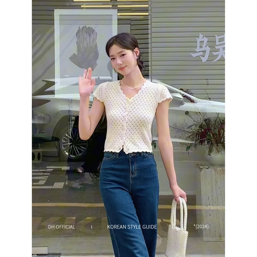 DH OFFICIAL 大花【夏日颂歌 tops】惊喜镂空 毛织上衣气质杏白法式