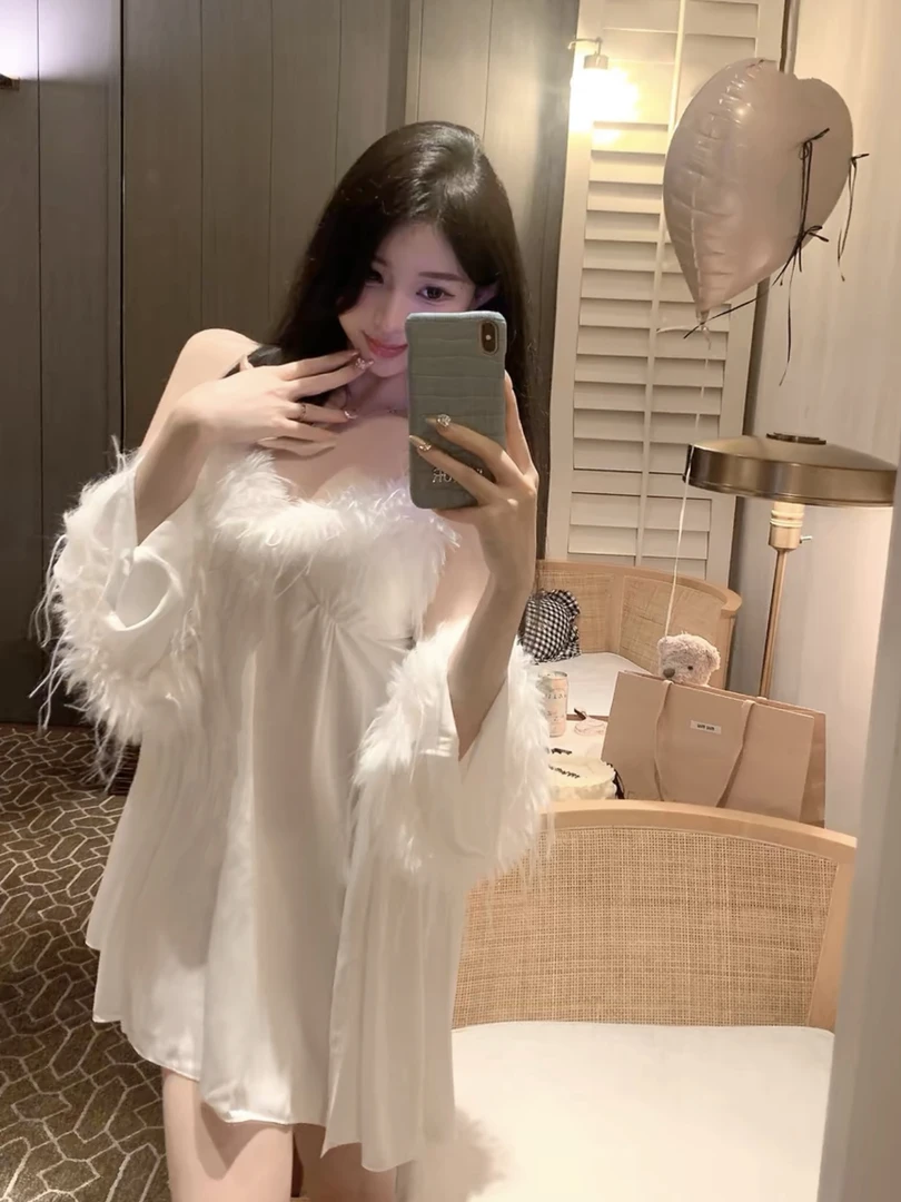 特价*柔雾白羽秋季新款斩男纯欲睡衣性感轻奢吊带显瘦套装高级