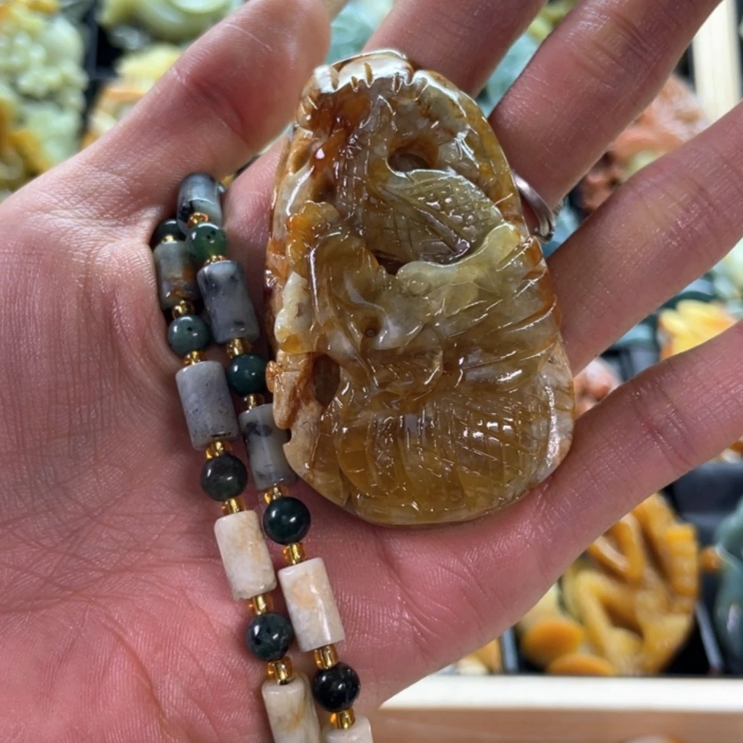 【闪购商品】蛇纹石玉颈饰合金