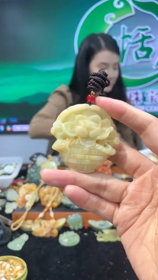 【闪购商品】岫玉吊坠未镶嵌·