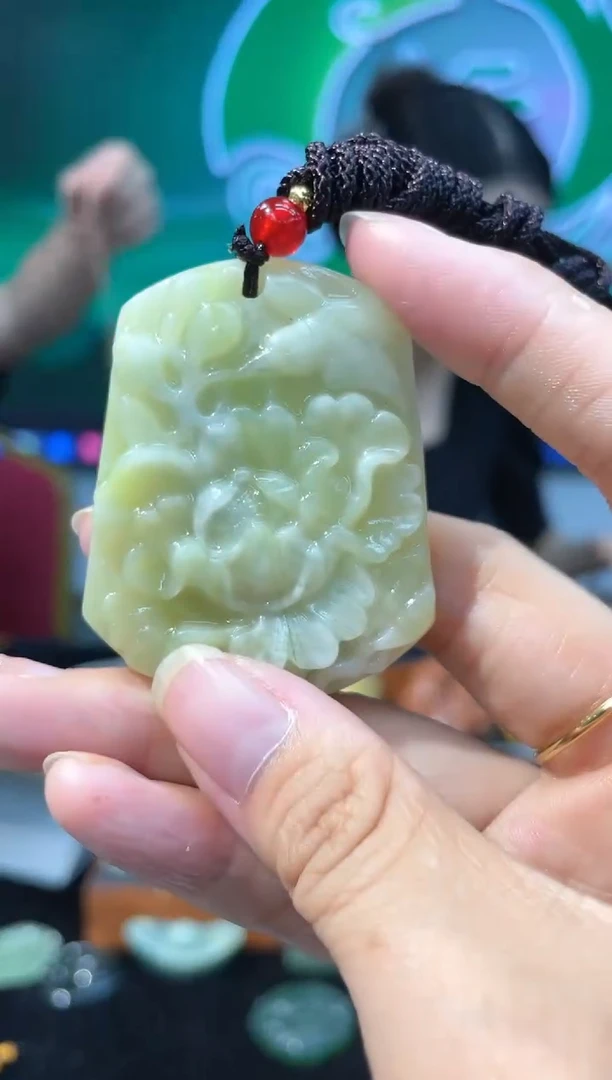 【闪购商品】岫玉吊坠未镶嵌·
