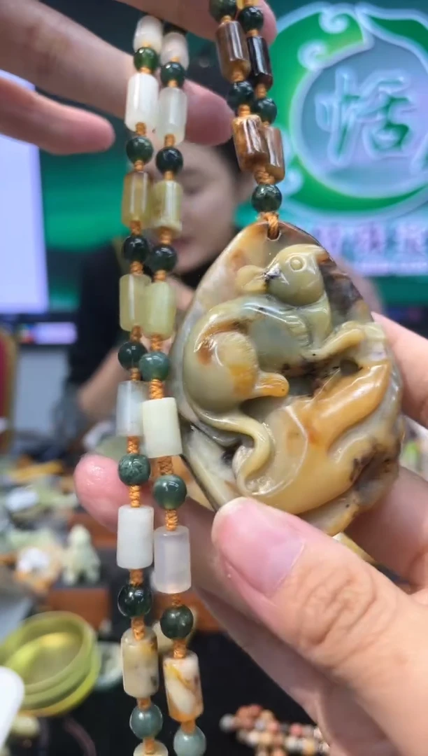 【闪购商品】岫玉吊坠未镶嵌·