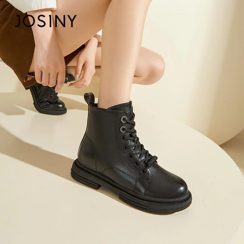 卓诗尼2023款英伦百搭单靴平跟马丁靴时尚黑色短靴女146128574