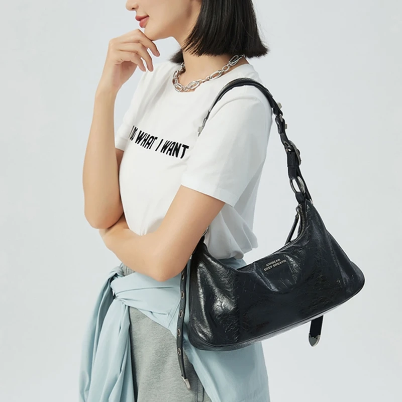 哥弟真的好女包年铆钉腋下斜挎机车包AB10204