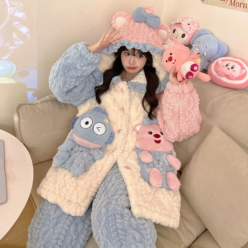 三层夹棉加绒加厚珊瑚绒睡衣女秋冬季2024新款连帽可外穿家居服女