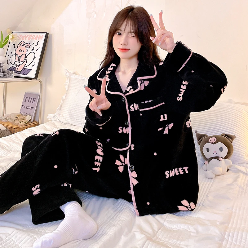 珊瑚绒睡衣女秋冬季加绒加厚2024新款爆款黑底粉蝴蝶可外穿家居服