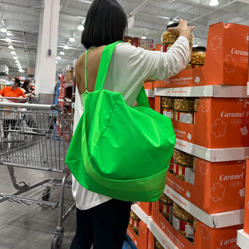 Reyna健身包大容量 彩色荧光瑜伽单肩包纯色休闲运动斜挎包休闲包