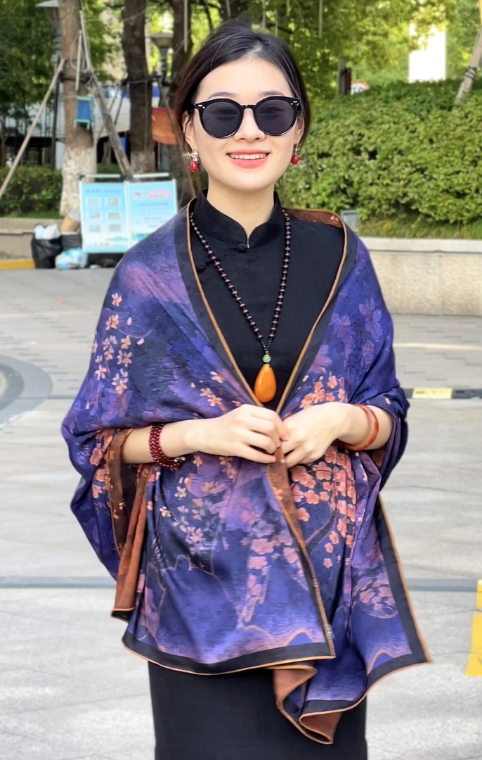 【180-2】香云花萝丝巾女春秋披肩紫色花萝双面百搭提花外搭大方
