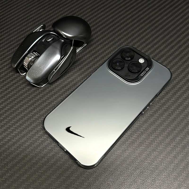 高级感潮牌苹果15手机壳iPhone14promax元气壳13/12/11全包防摔xr