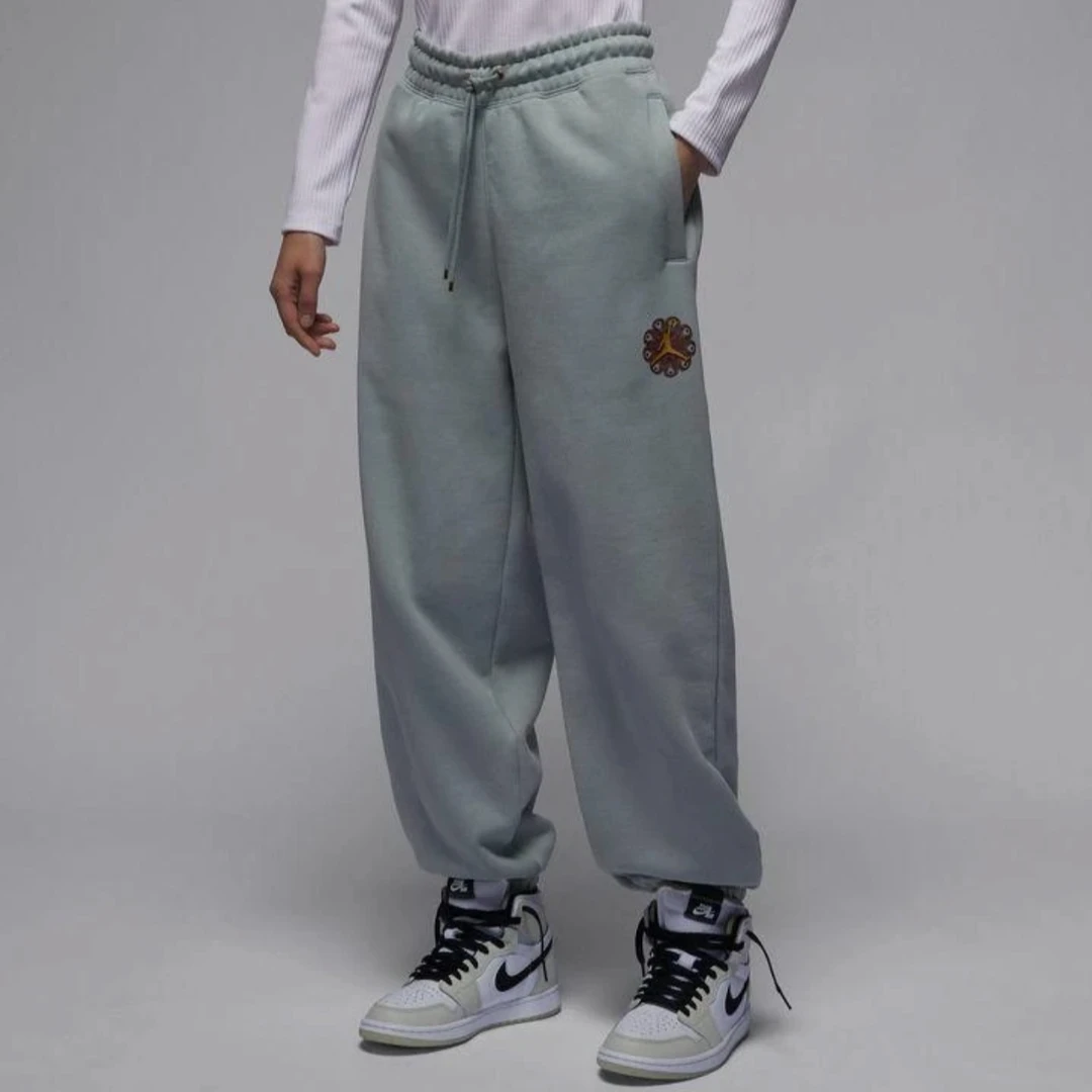 【翔龙启新系列/上海门店发货】NIKE耐克女子 针织长裤FZ6451-046