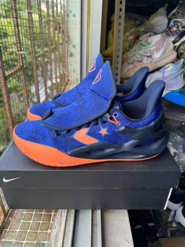 44.5码/nike 匡威bb Trilliant Cx蓝橙 98新成色 公价599 篮球鞋