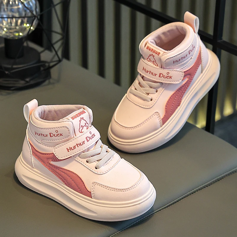 儿童运动鞋防水皮面防滑软底男孩小白鞋学生女童开学百搭休闲板鞋