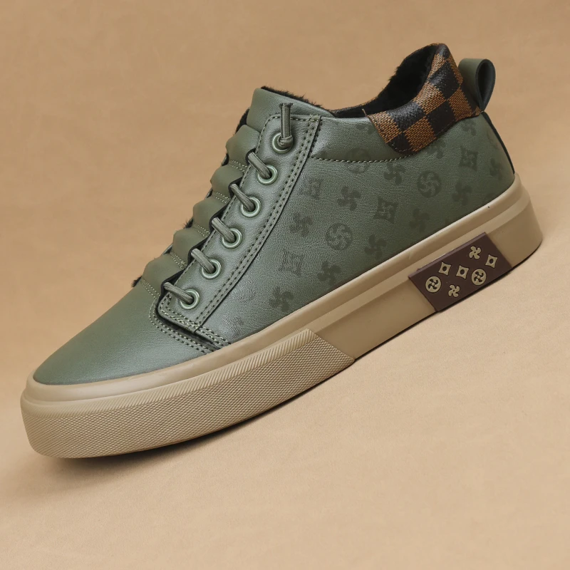 2023冬季新款时尚百搭潮流舒适保暖男鞋加绒一脚蹬板鞋