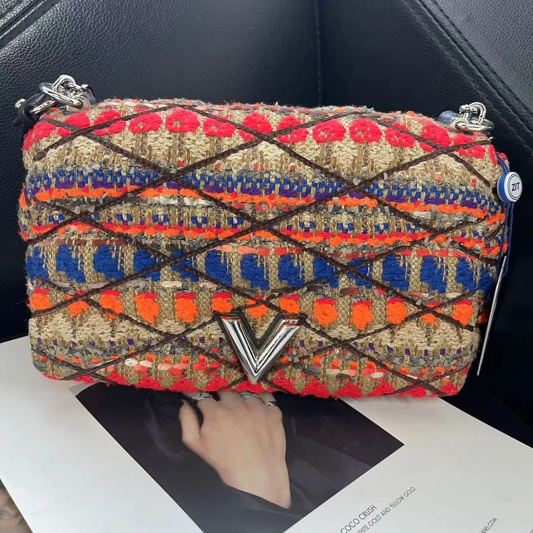 95新 LouisVuitton/路易威登 捐金沉珠/LV/twist扭一扭毛呢菠萝包