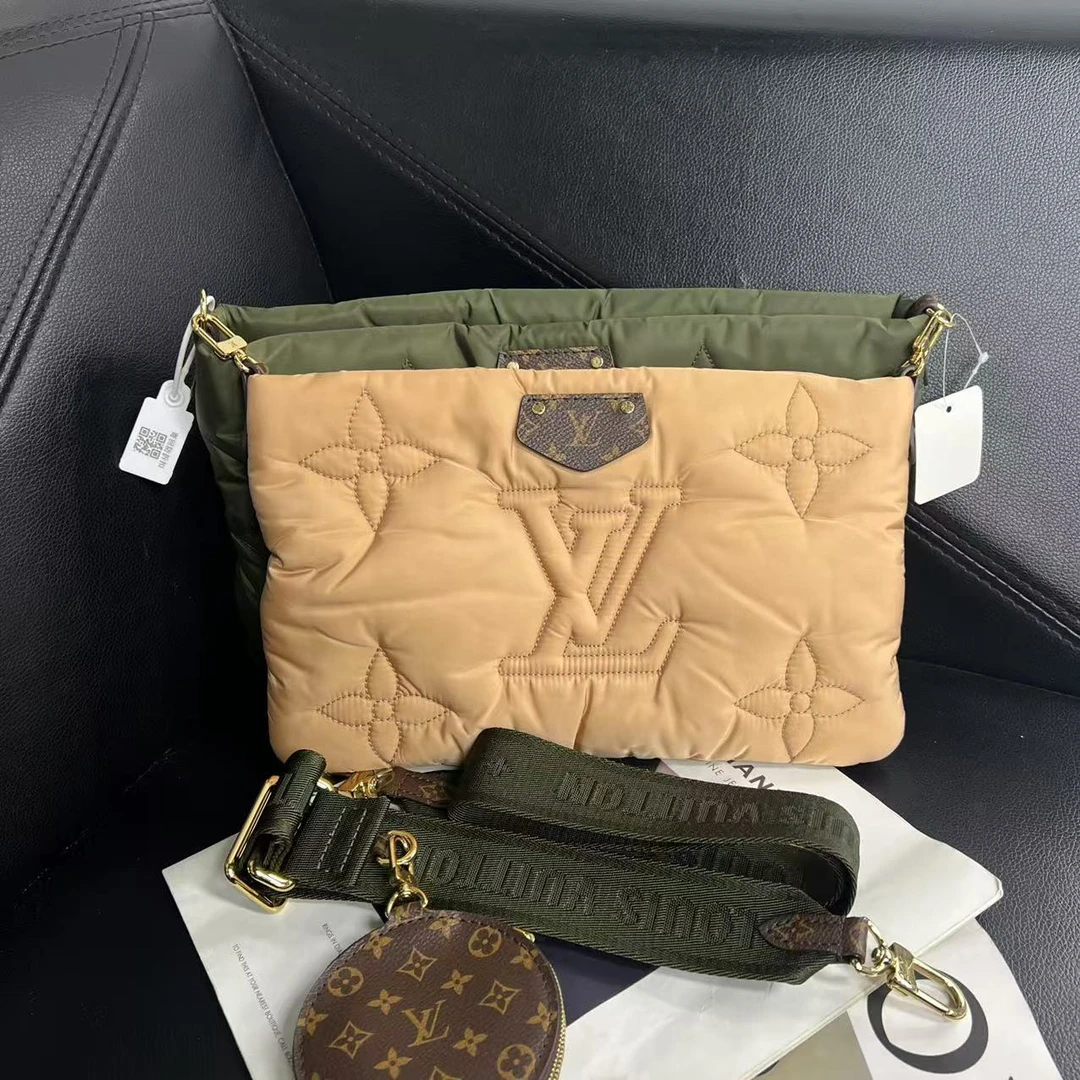 95新 LouisVuitton/路易威登 捐金沉珠/新款羽绒五合一包