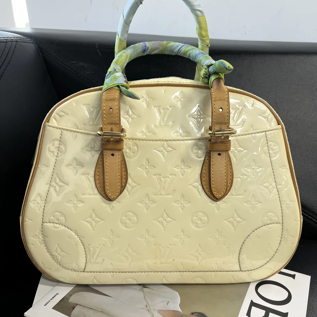 80新 LouisVuitton/路易威登 捐金沉珠/漆皮保龄球