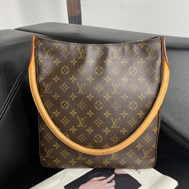 95新 LouisVuitton/路易威登 捐金沉珠/大号looping单肩