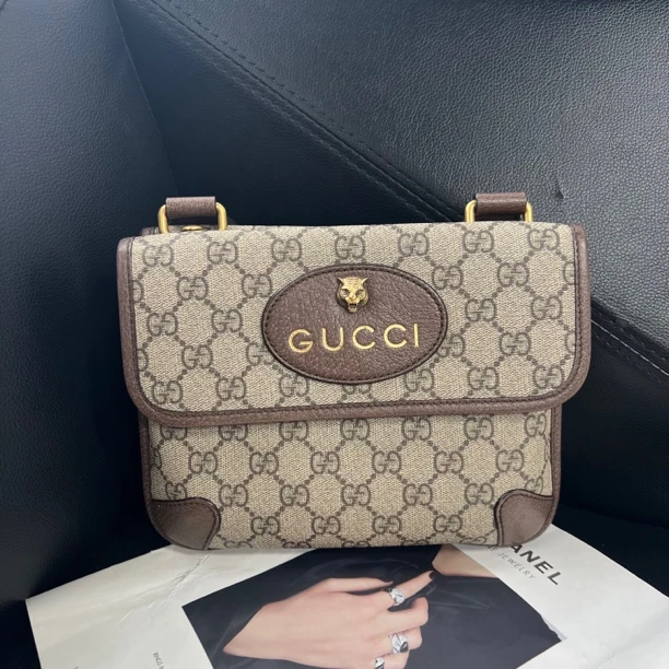 95新 GUCCI/古驰 捐金沉珠/双面虎头包