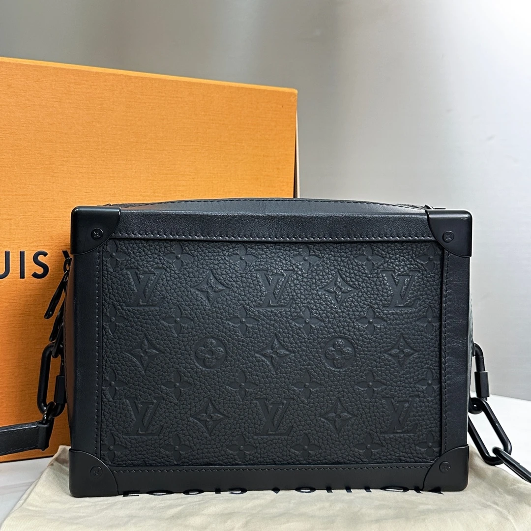 箱包/单肩包 芯片LV 黑武士soft trunk链条包 方