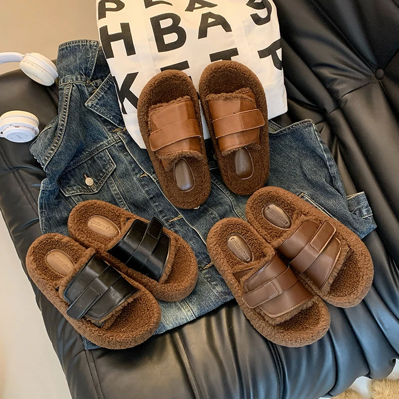 2024秋冬新款设计款外穿百搭厚底复古网红魔术贴皮面毛毛拖5公分