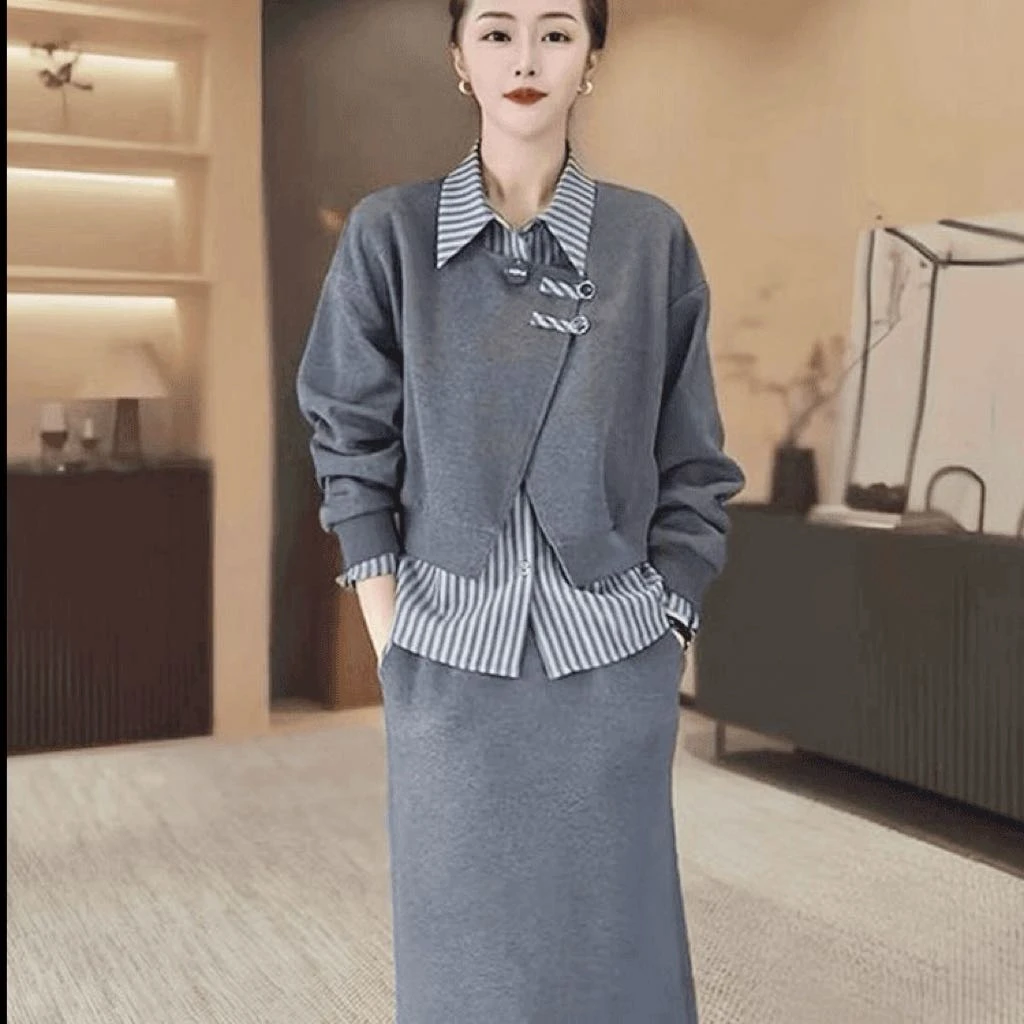 2024年秋季新款设计感条纹拼接假两件宽松休闲单件上衣3347#0.1