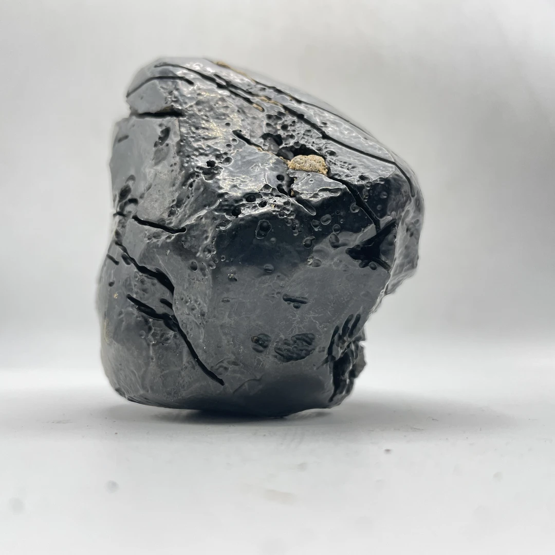 天石道陨石广西富勒烯碳质超导陨高碳陨石原石标本摆件手把煮水料