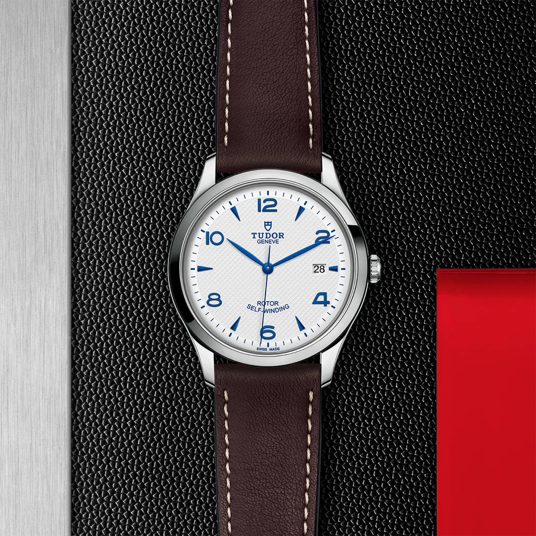 全新未使用 TUDOR/帝舵 1926系列/91650-0010/41mm/皮带款时尚表