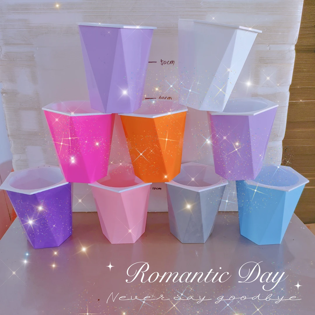 八角懒人吸水盆。从乌鲁木齐发货，全疆包邮。图片均为实拍图