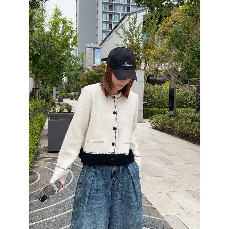 欧货小香风撞色短款加厚女软糯宽松显瘦圆领气质针织上衣小个子