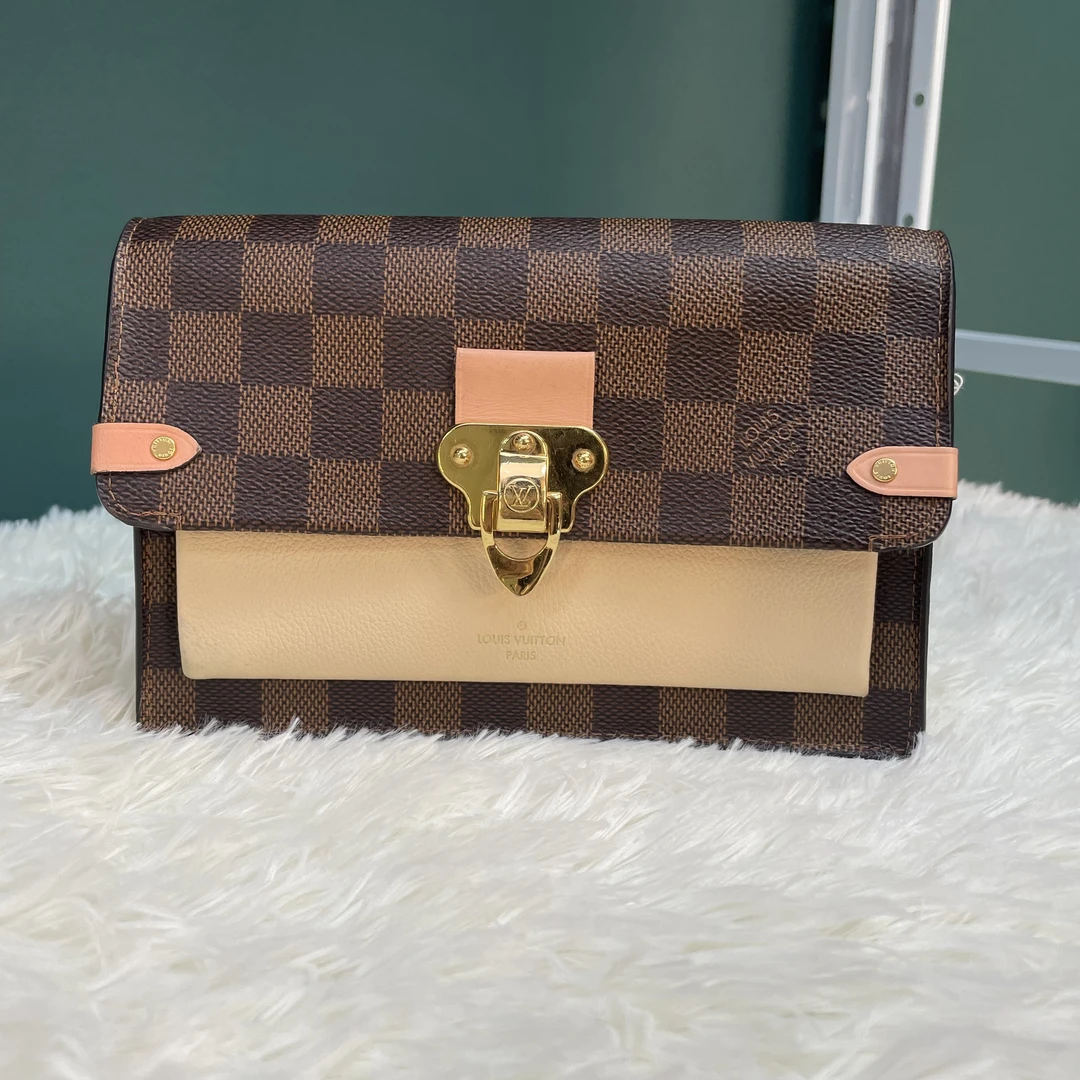 95新 LouisVuitton/路易威登 棋盘格vavin斜跨包/美美专享/62907