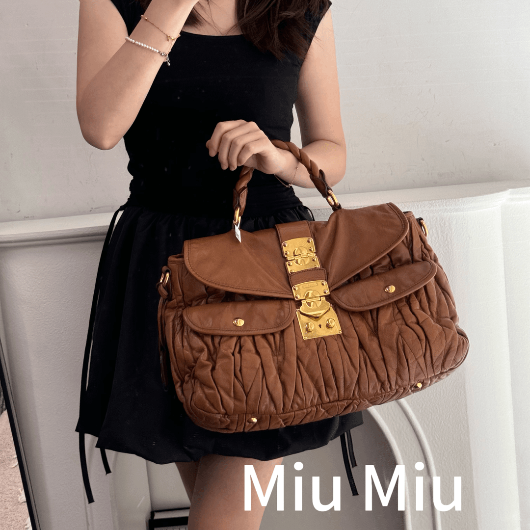 95新 MIU MIU/缪缪 老板娘 重工手提包