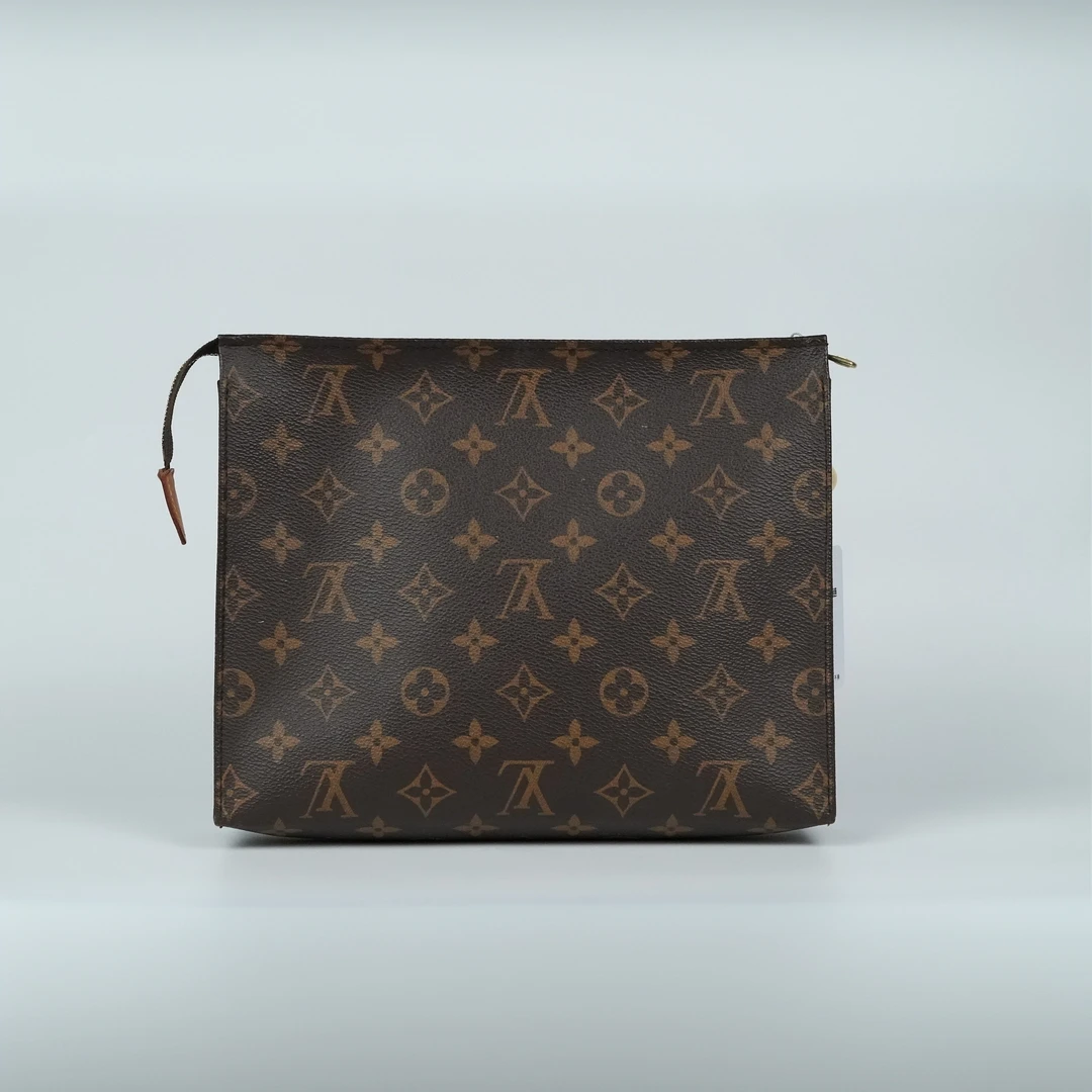 95新 LouisVuitton/路易威登 洗漱26手拿包/优尔精选/51556