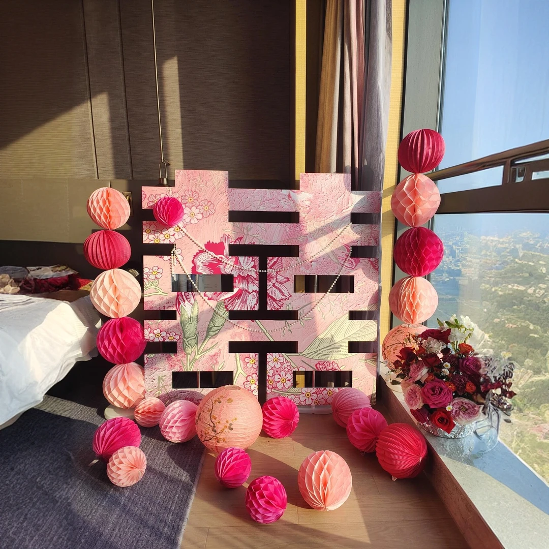 蜂窝球立柱-少女心灯笼立柱摆件订婚结婚装饰婚房布置氛围客厅