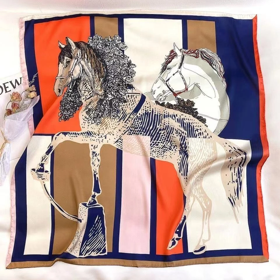 新款70围巾女百搭装饰条纹小方巾丝巾职业领巾搭西装时尚气质简约