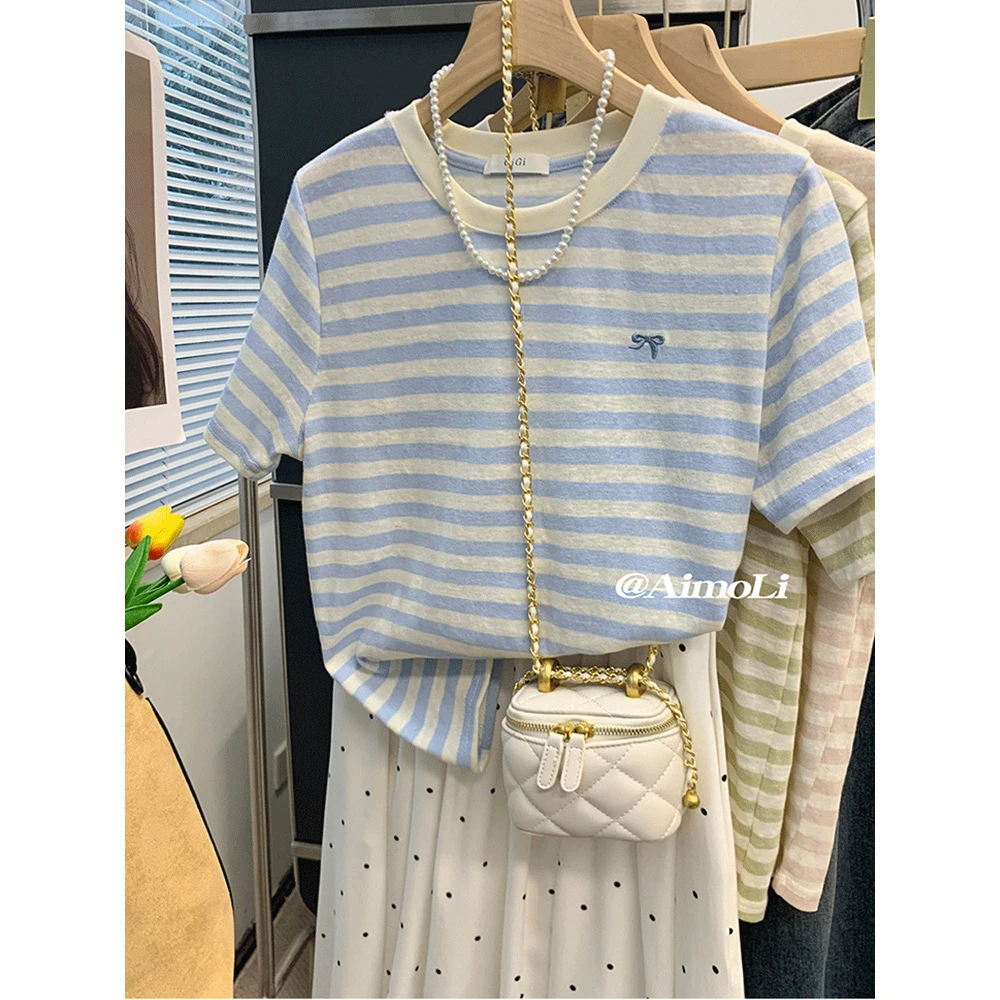 胖妹妹200斤大码刺绣蝴蝶结短袖T恤女夏季宽松显瘦别致小众上衣潮