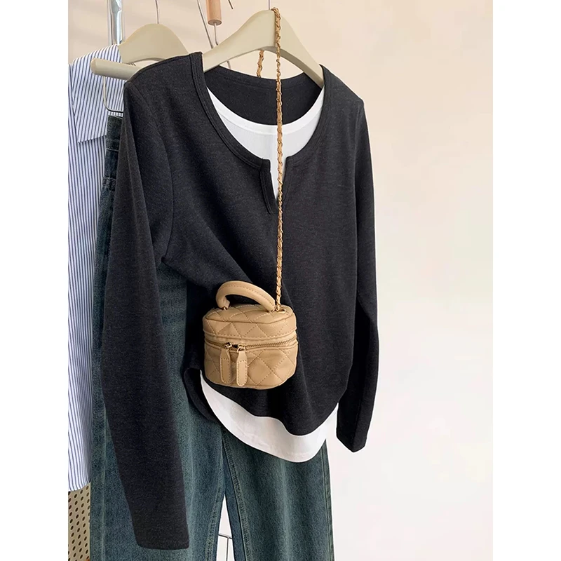 胖mm200斤大码设计感假两件V领上衣打底女早秋季打底衫长袖T恤冬