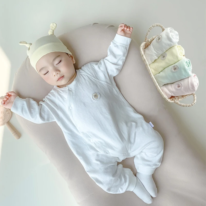 春秋季纯棉连体衣男女宝宝护肚无骨爬服冬季新生婴儿打底贴身哈衣