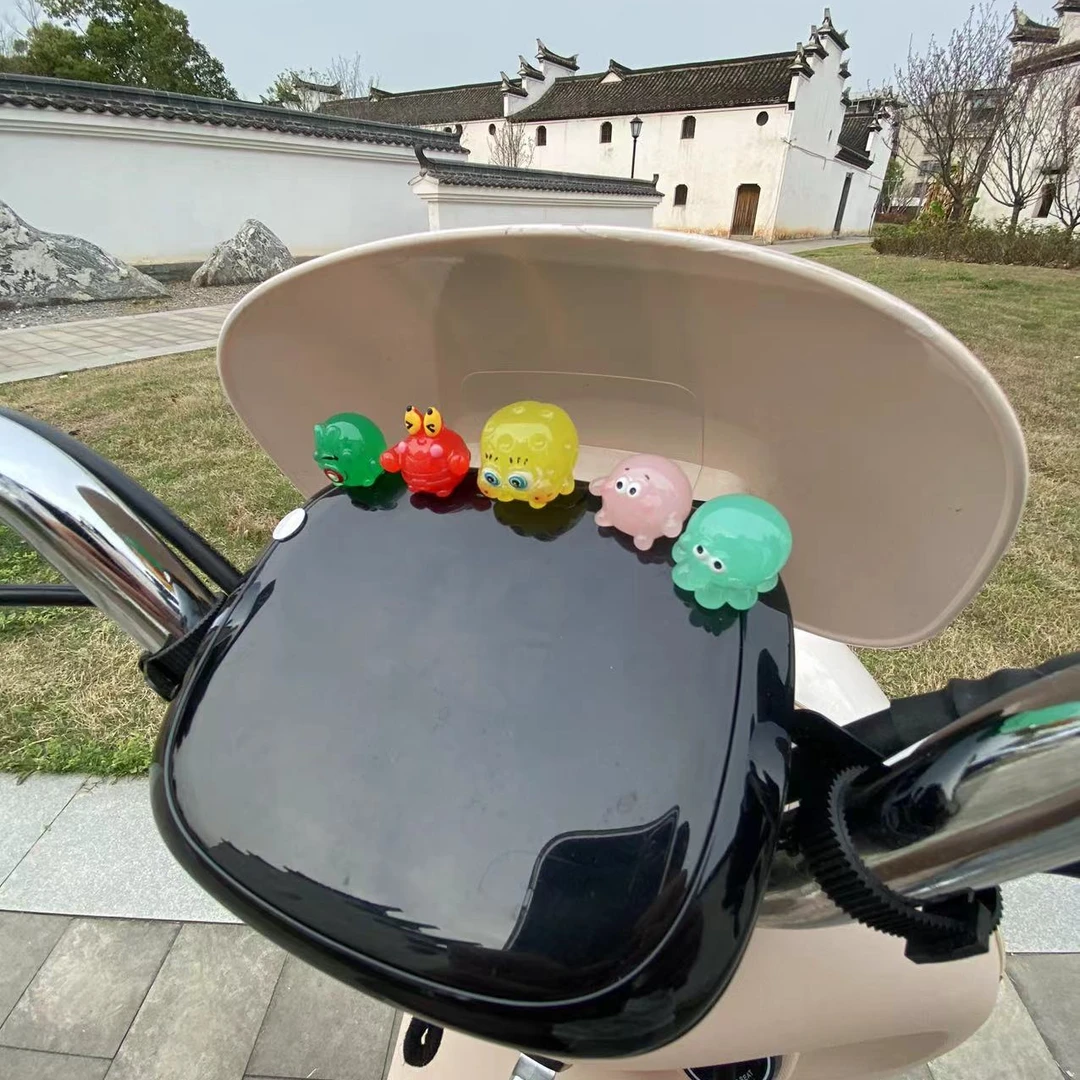 海洋宝宝趴趴贴电瓶车摩托车仪表创意小摆件爱玛小刀电动车装饰品